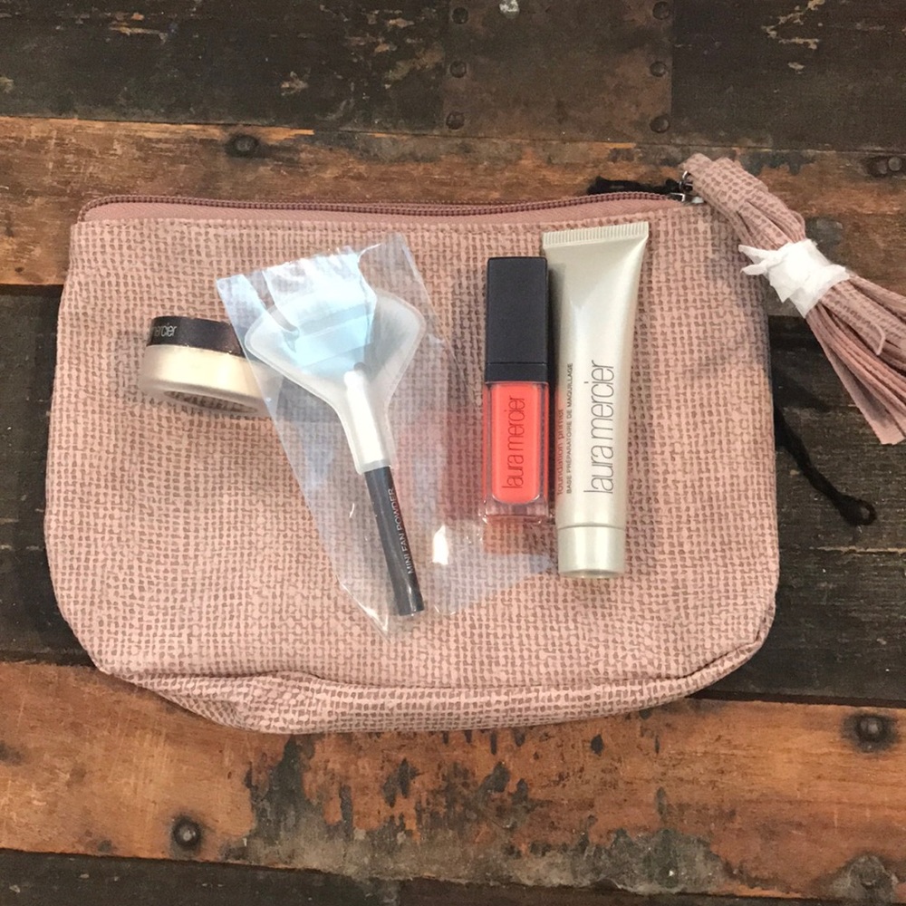 NWT Laura Mercier Cosmetic bag and goodies!